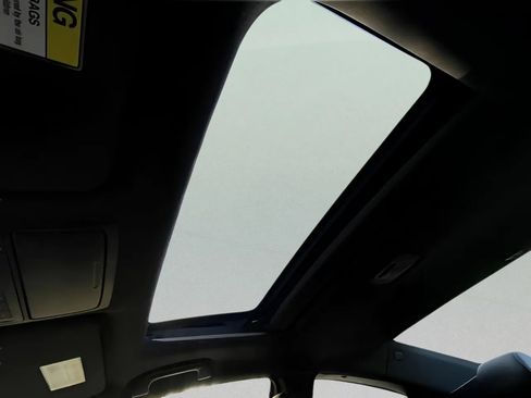 Used 2016 Honda Accord Touring image 18