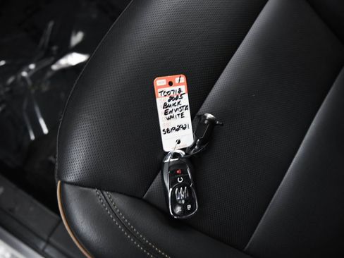 Used 2025 Buick Envista Avenir image 24