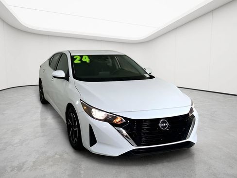 Used 2024 Nissan Sentra SV FWD image 1