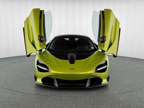 Used 2022 McLaren 720S Performance image 9