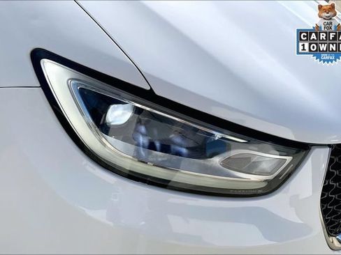 Used 2022 Chrysler Pacifica Touring-L FWD image 28