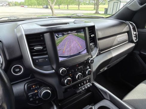 Used 2021 RAM 1500 Big Horn AWD/4WD image 12
