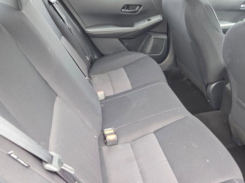 Used 2025 Nissan Sentra SV FWD image 9