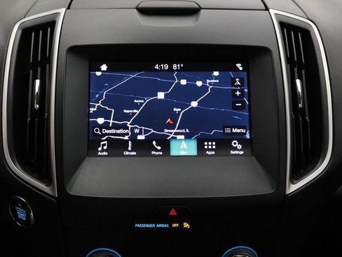 Used 2019 Ford Edge SEL w/ Equipment Group 201A AWD/4WD image 18