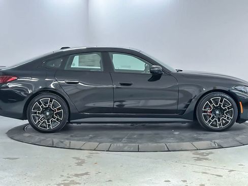 New 2026 BMW i4 eDrive40 w/ M Sport Package RWD image 8