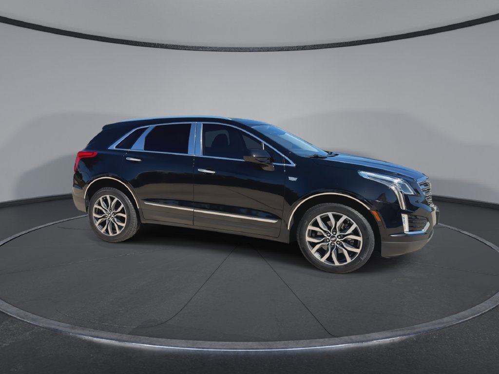 Used 2019 Cadillac XT5 Premium Luxury FWD image 2
