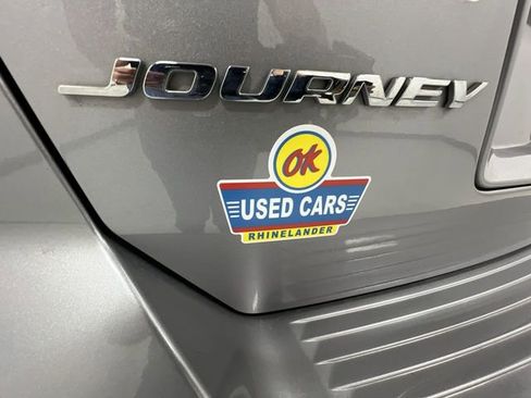 Used 2018 Dodge Journey GT FWD image 28
