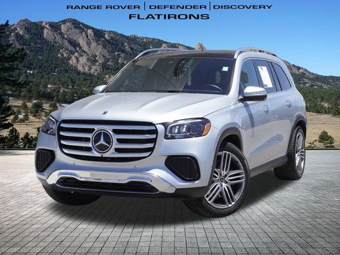 Used 2025 Mercedes-Benz GLS 450 4MATIC image 1