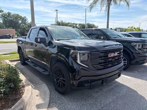 Used 2026 GMC Sierra 1500 Elevation w/ Elevation Premium Package AWD/4WD image 7