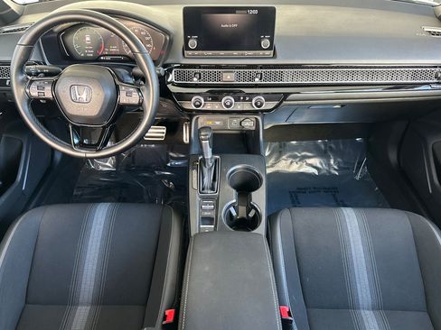 Used 2022 Honda Civic Sport image 16