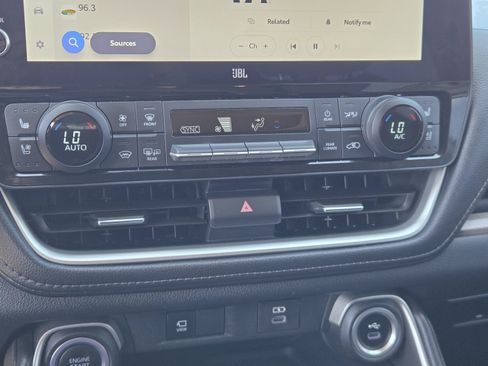 Used 2024 Toyota Grand Highlander FWD image 12