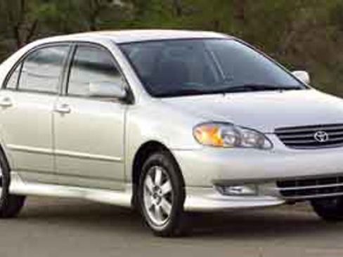 Used 2004 Toyota Corolla CE image 1