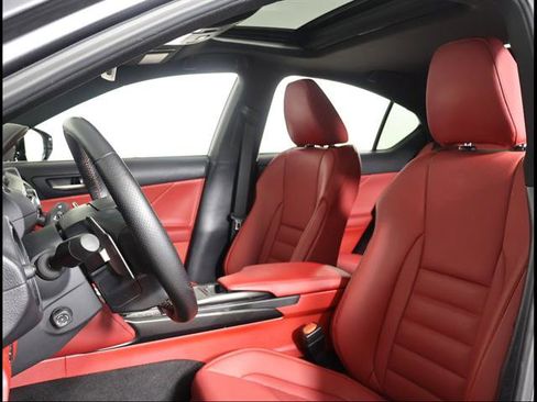 Certified 2023 Lexus IS 350 F Sport RWD image 7