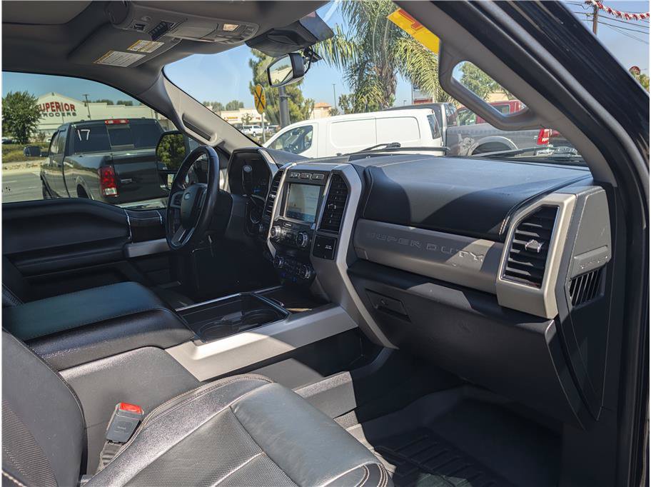 Used 2020 Ford F250 Lariat w/ Lariat Ultimate Package AWD/4WD image 12