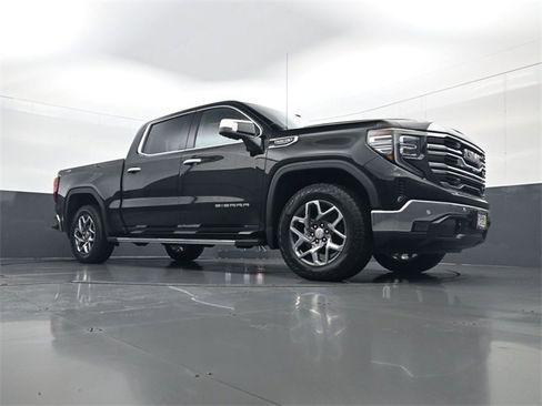 Certified 2022 GMC Sierra 1500 SLT w/ SLT Premium Plus Package image 23