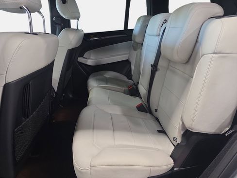 Used 2019 Mercedes-Benz GLS 450 4MATIC image 14