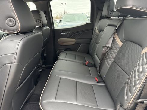 New 2026 GMC Canyon Denali image 5