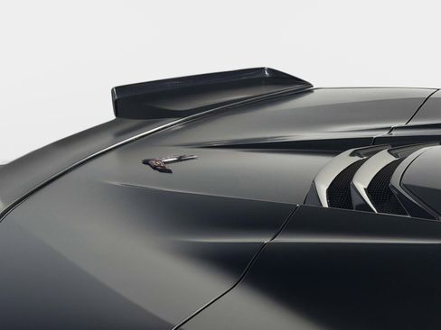 Used 2025 Chevrolet Corvette Z06 RWD image 19