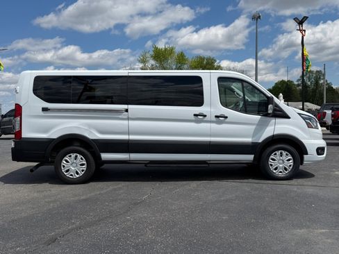 Used 2023 Ford Transit 350 XLT RWD image 9