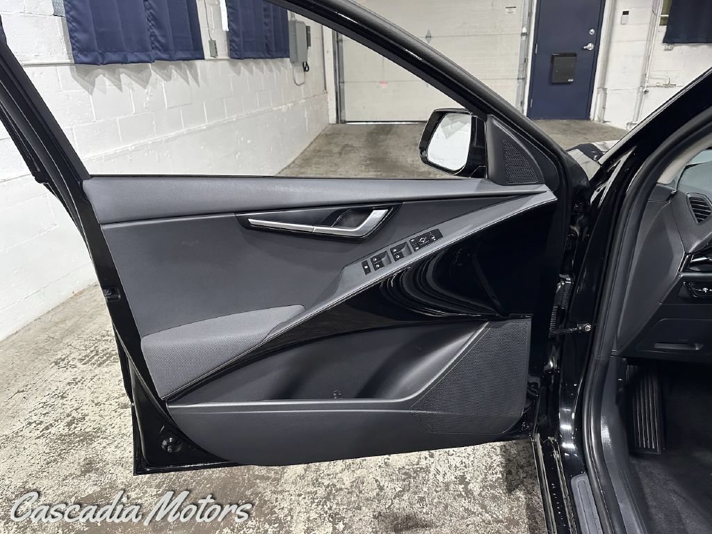 Used 2023 Kia Niro Wind w/ Wind Preserve Package FWD image 22