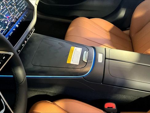 New 2026 Mercedes-Benz E 350 4MATIC Sedan image 10