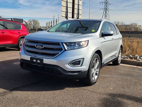 Used 2015 Ford Edge Titanium w/ Technology Package image 4