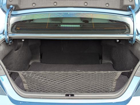 Used 2025 Toyota Camry SE image 24