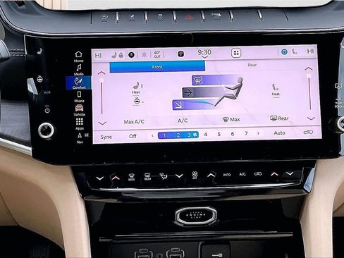 New 2026 Jeep Grand Cherokee L Limited w/ Luxury Tech Group II AWD/4WD image 12