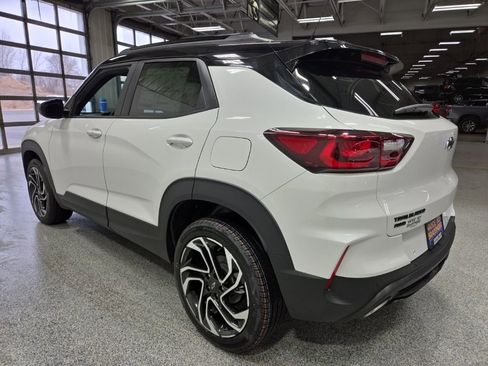 New 2026 Chevrolet TrailBlazer RS w/ Convenience Package AWD/4WD image 5