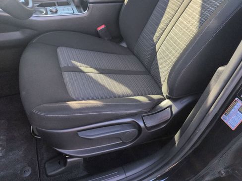 Used 2022 Kia Sorento LX image 15