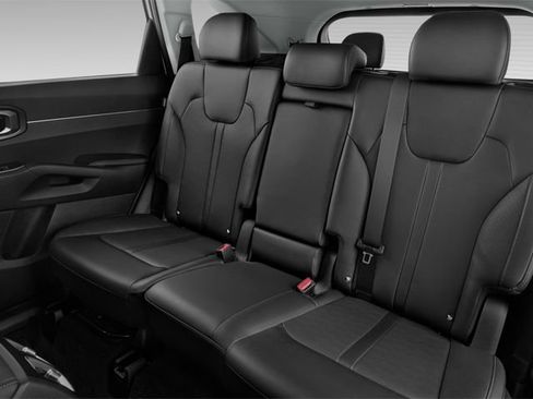Used 2025 Kia Sorento EX w/ Panoramic Sunroof Package AWD/4WD image 10