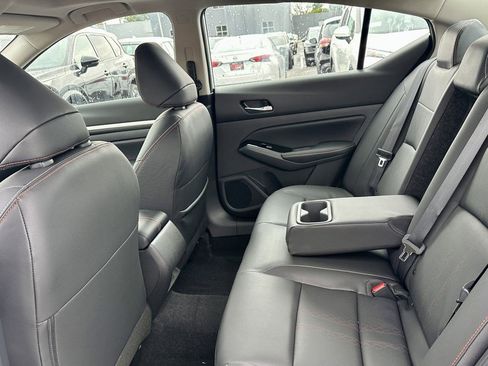 Certified 2025 Nissan Altima 2.5 SR w/ SR Premium Package FWD image 31