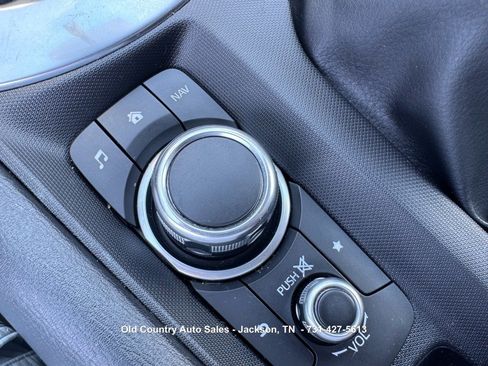 Used 2017 MAZDA MX-5 Miata RF Club RWD image 33