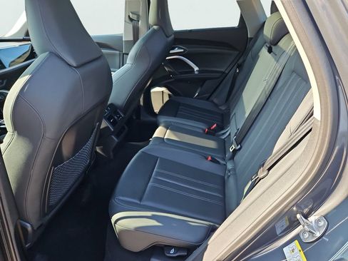 Certified 2025 Audi Q5 Premium Plus w/ Premium Plus AWD/4WD image 37