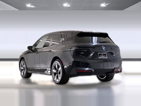 Certified 2023 BMW iX xDrive50 w/ Sport Package AWD/4WD image 3