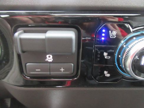 New 2026 GMC Sierra 1500 SLT w/ SLT Premium Plus Package image 21