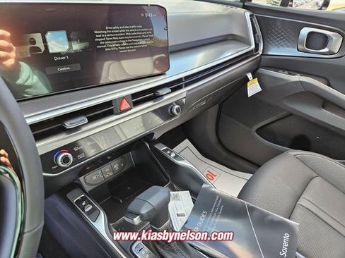 New 2026 Kia Sorento EX image 10