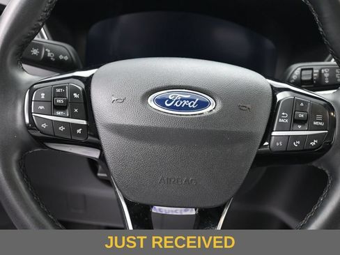 Used 2022 Ford Escape Titanium w/ Class II Trailer Tow Package AWD/4WD image 13