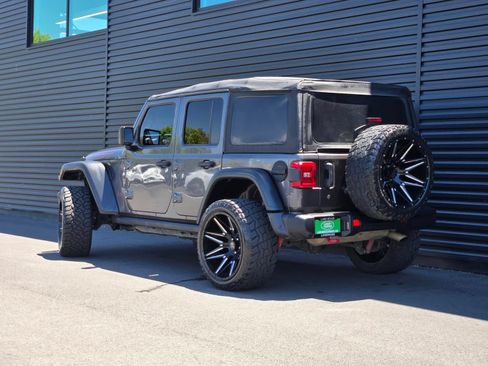Used 2020 Jeep Wrangler Unlimited Rubicon w/ Steel Bumper Group AWD/4WD image 5