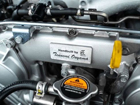 Used 2016 Nissan GT-R Premium image 34