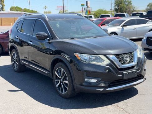 Used 2019 Nissan Rogue SL AWD/4WD image 1