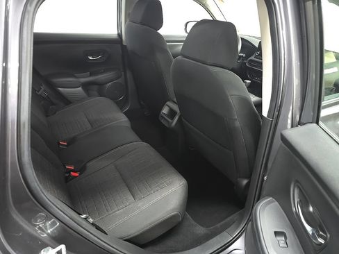 Used 2023 Honda HR-V LX image 19