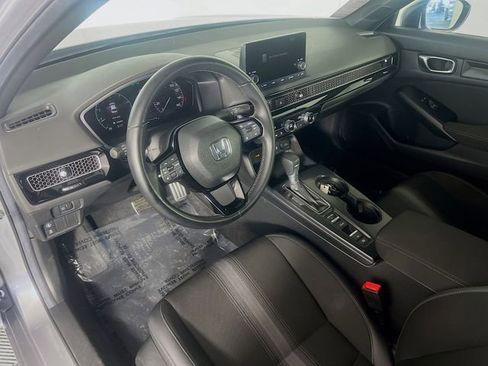 Used 2024 Honda Civic Sport image 11