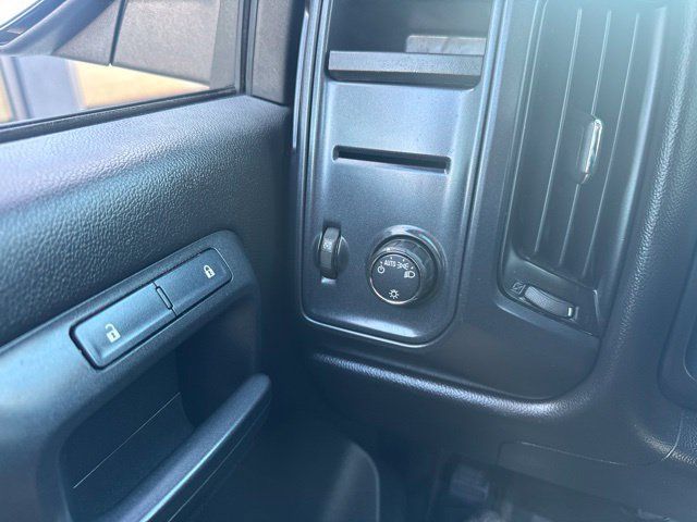 Used 2014 Chevrolet Silverado 1500 W/T RWD image 14
