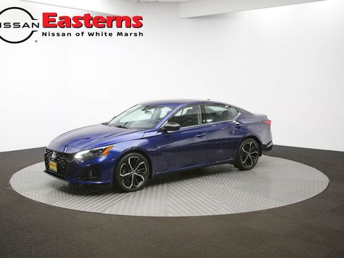 Used 2023 Nissan Altima 2.5 SR w/ SR Premium Package FWD image 54
