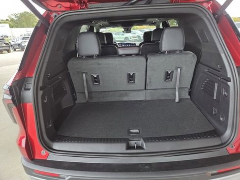 New 2026 Chevrolet Traverse Z71 w/ Enhanced Driving Package image 13