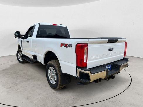 New 2026 Ford F250 XLT w/ FX4 Off-Road Package image 7