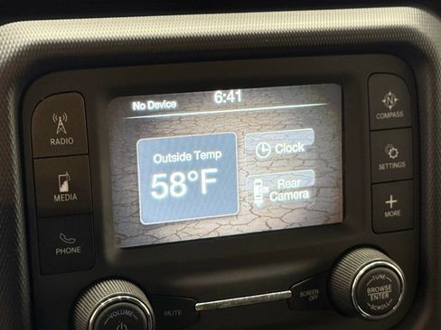 Used 2019 Jeep Wrangler Unlimited Sport S image 37