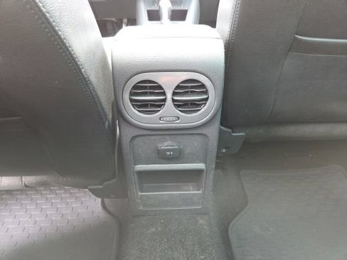 Used 2015 Volkswagen Tiguan R-Line FWD image 23