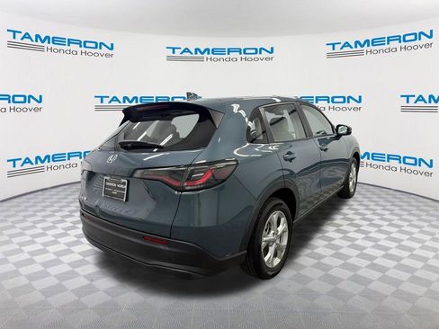 Used 2023 Honda HR-V LX image 5
